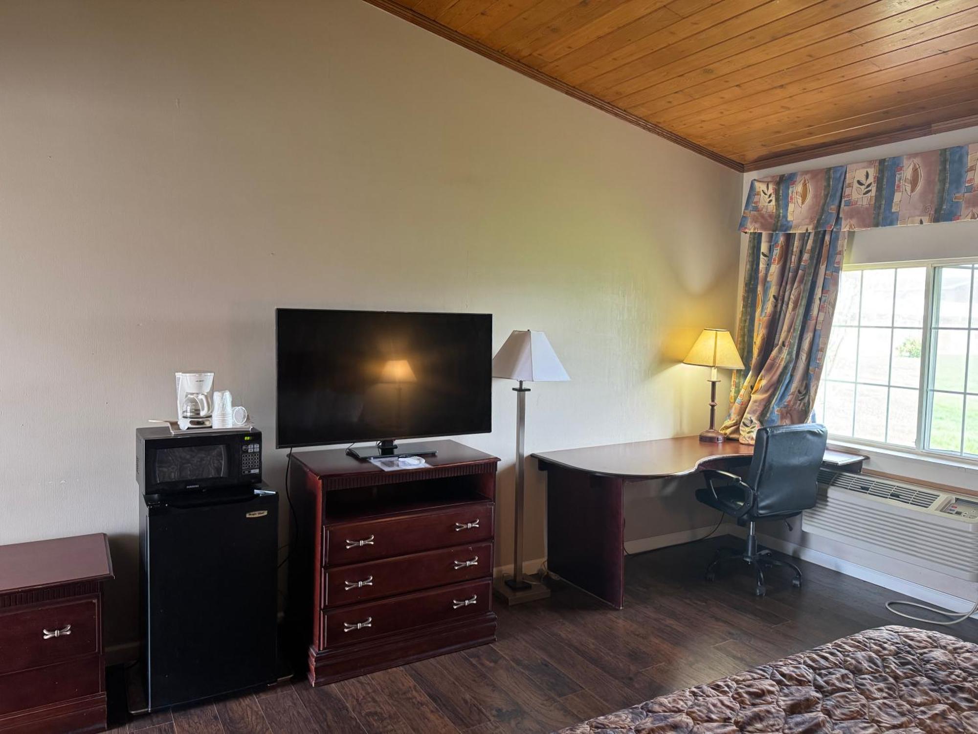 Town & Country Motel クリントン エクステリア 写真